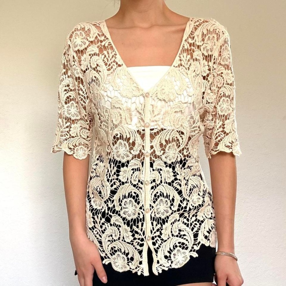 Y2K Cream Lace Button Top